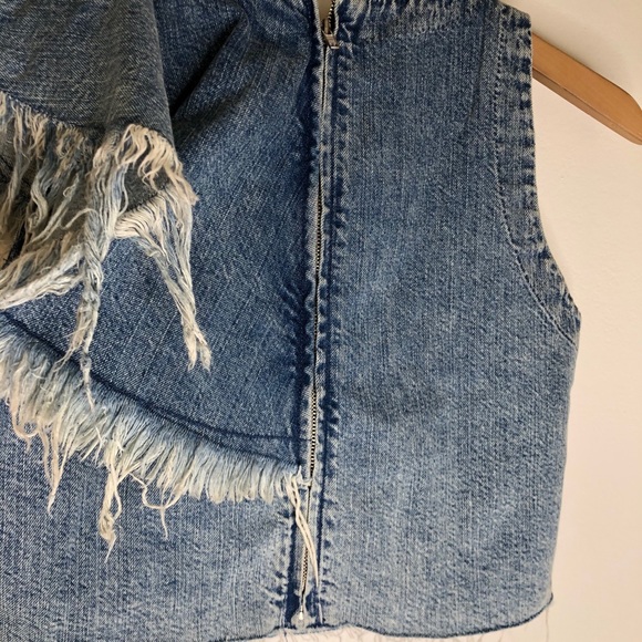Zara cropped Chambray Denim Ruffle Top S Raw - Picture 7 of 8